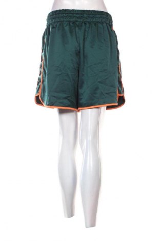 Damen Shorts Reserved, Größe XL, Farbe Grün, Preis € 13,99