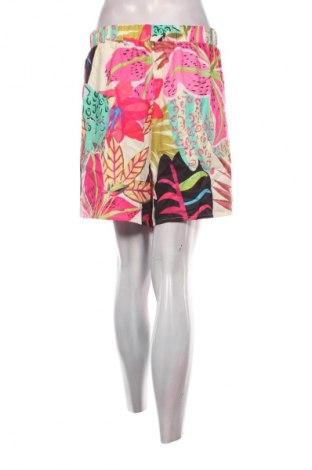 Damskie szorty SHEIN, Rozmiar 4XL, Kolor Kolorowy, Cena 62,99 zł