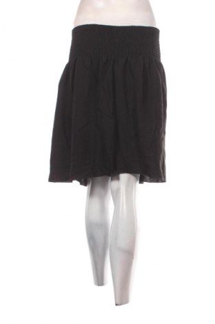 Damskie szorty SHEIN, Rozmiar 4XL, Kolor Czarny, Cena 62,99 zł