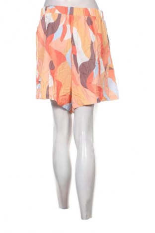 Damskie szorty SHEIN, Rozmiar 4XL, Kolor Kolorowy, Cena 62,99 zł