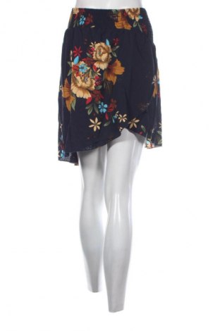 Damskie szorty SHEIN, Rozmiar 4XL, Kolor Kolorowy, Cena 38,99 zł