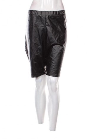 Damskie szorty SHEIN, Rozmiar 3XL, Kolor Czarny, Cena 62,99 zł
