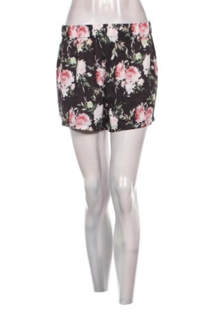 Damen Shorts SHEIN, Größe S, Farbe Mehrfarbig, Preis 13,99 €