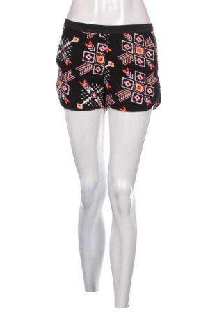 Pantaloni scurți de femei Tally Weijl, Mărime S, Culoare Multicolor, Preț 50,00 Lei