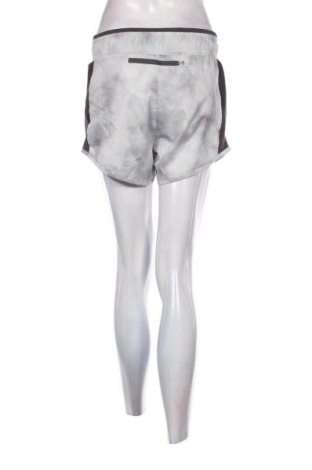 Damen Shorts Tenth, Größe S, Farbe Mehrfarbig, Preis 10,69 €