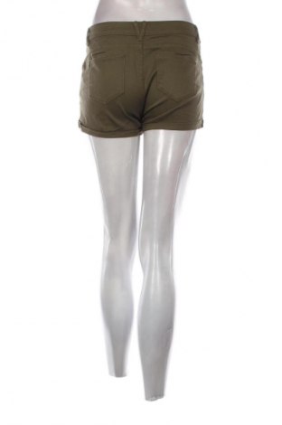 Dámske kraťasy  Terranova, Veľkosť S, Farba Zelená, Cena  9,72 €