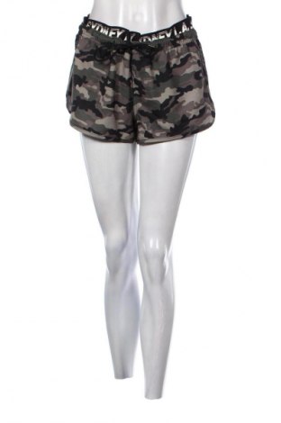 Pantaloni scurți de femei Unbranded, Mărime M, Culoare Multicolor, Preț 64,99 Lei