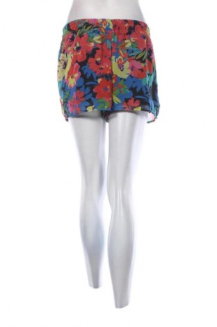 Pantaloni scurți de femei Unbranded, Mărime S, Culoare Multicolor, Preț 50,00 Lei