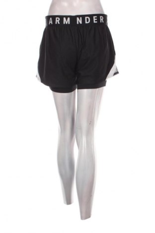 Γυναικείο κοντό παντελόνι Under Armour, Μέγεθος M, Χρώμα Μαύρο, Τιμή 21,99 €