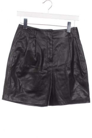 Damen Shorts VILA, Größe XS, Farbe Schwarz, Preis 13,99 €
