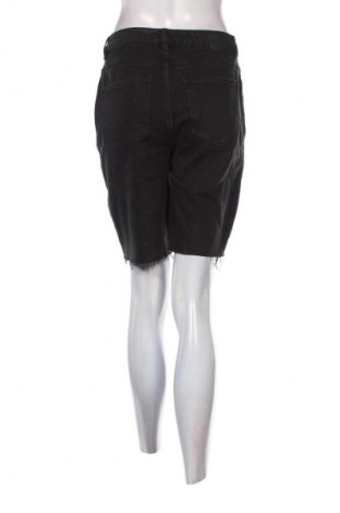 Damen Shorts Vero Moda, Größe S, Farbe Schwarz, Preis 28,62 €