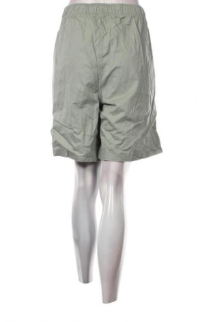 Damen Shorts Wanko, Größe 4XL, Farbe Grün, Preis 21,99 €