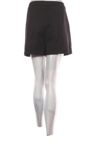 Damen Shorts YUKO, Größe XL, Farbe Mehrfarbig, Preis 23,99 €