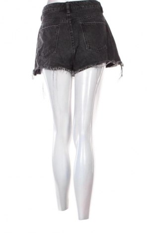 Damskie szorty Zara, Rozmiar XL, Kolor Czarny, Cena 52,99 zł