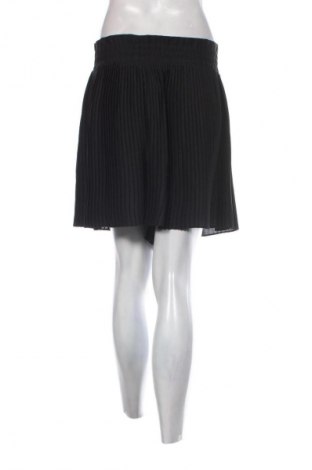 Damen Shorts Zara, Größe L, Farbe Schwarz, Preis 13,99 €