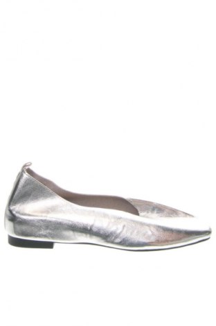 Damenschuhe Unbranded, Größe 40, Farbe Silber, Preis 31,00 €