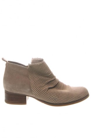 Dámske topánky  Unbranded, Veľkosť 38, Farba Béžová, Cena  58,70 €