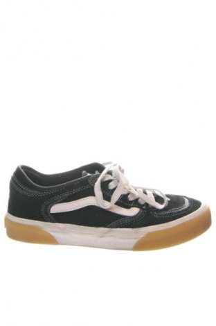 Дамски обувки Vans, Размер 38, Цвят Многоцветен, Цена 132,54 лв.