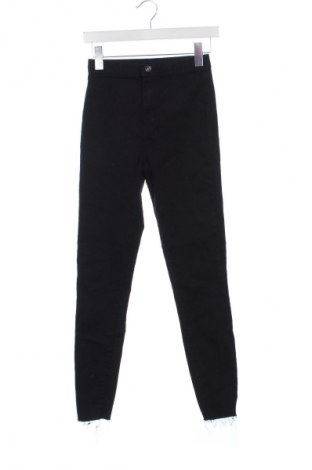 Pantaloni de femei Bershka, Mărime XXS, Culoare Negru, Preț 35,99 Lei