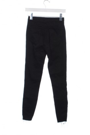 Pantaloni de femei Bershka, Mărime XXS, Culoare Negru, Preț 35,99 Lei