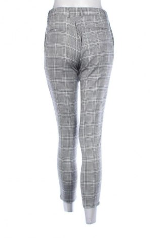 Damenhose Bershka, Größe S, Farbe Mehrfarbig, Preis 14,75 €