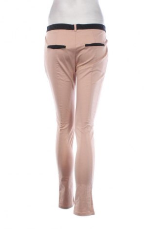 Damenhose Bershka, Größe M, Farbe Beige, Preis € 14,75