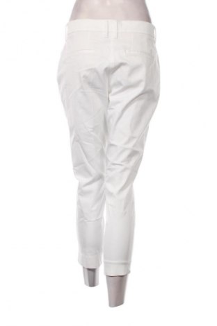 Damenhose Brax, Größe M, Farbe Weiß, Preis 56,99 €
