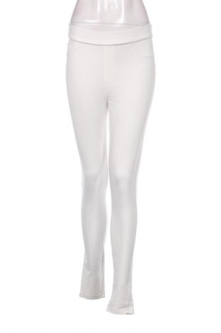 Damenhose Esmara, Größe M, Farbe Weiß, Preis 15,00 €