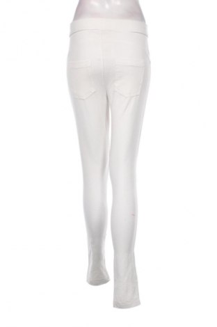 Damenhose Esmara, Größe M, Farbe Weiß, Preis 15,00 €