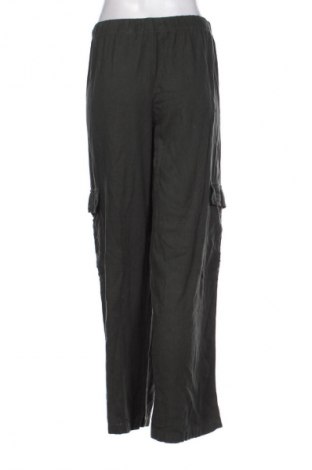 Pantaloni de femei H&M, Mărime XL, Culoare Verde, Preț 80,34 Lei