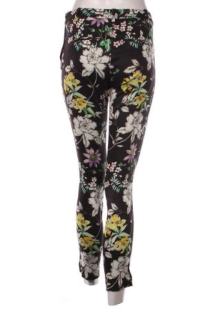 Pantaloni de femei H&M, Mărime S, Culoare Multicolor, Preț 98,99 Lei