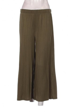 Damenhose Jean Pascale, Größe M, Farbe Grün, Preis € 13,99