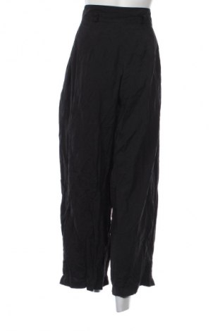 Damskie spodnie Miss Selfridge, Rozmiar M, Kolor Czarny, Cena 80,00 zł