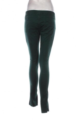 Damenhose Pieces, Größe M, Farbe Grün, Preis 14,00 €