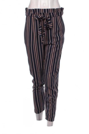 Damenhose Pull&Bear, Größe S, Farbe Mehrfarbig, Preis 20,99 €