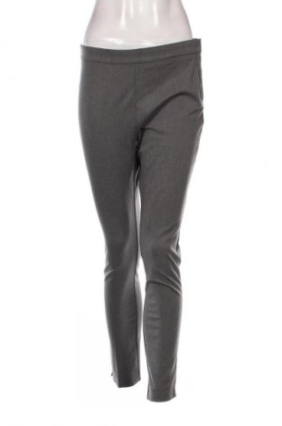 Pantaloni de femei Stradivarius, Mărime M, Culoare Gri, Preț 35,99 Lei