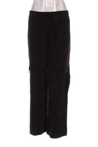 Pantaloni de femei Stradivarius, Mărime XL, Culoare Negru, Preț 35,99 Lei
