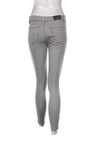 Damenhose Stradivarius, Größe S, Farbe Mehrfarbig, Preis 14,83 €