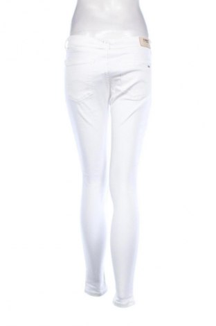 Dámské kalhoty  Tommy Jeans, Velikost S, Barva Bílá, Cena  1 099,00 Kč