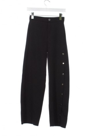 Dámske nohavice Trendyol, Veľkosť XS, Farba Čierna, Cena  20,97 €