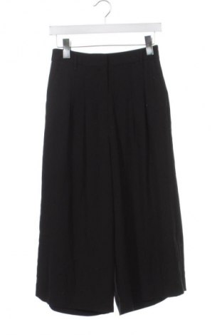 Damskie spodnie United Colors Of Benetton, Rozmiar XS, Kolor Czarny, Cena 93,14 zł