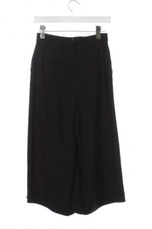 Damskie spodnie United Colors Of Benetton, Rozmiar XS, Kolor Czarny, Cena 93,14 zł
