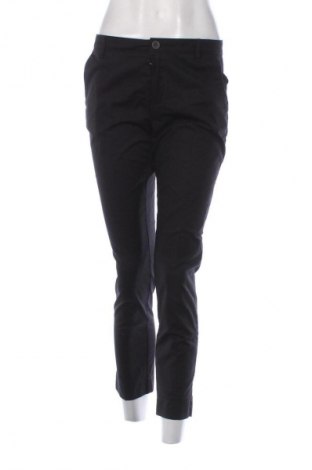 Pantaloni de femei United Colors Of Benetton, Mărime S, Culoare Negru, Preț 295,89 Lei