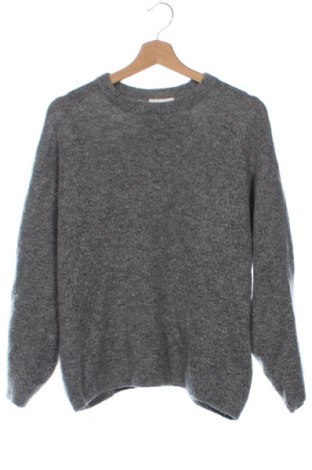 Дамски пуловер H&M, Размер XS, Цвят Сив, Цена 28,84 лв.