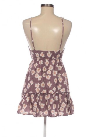 Dámský top Pull&Bear, Velikost S, Barva Vícebarevné, Cena  367,00 Kč