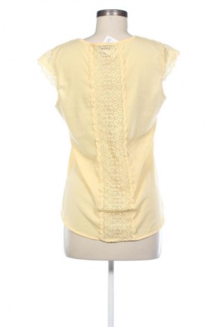 Női top Unbranded, Méret L, Szín Sárga, Ár 5 800 Ft