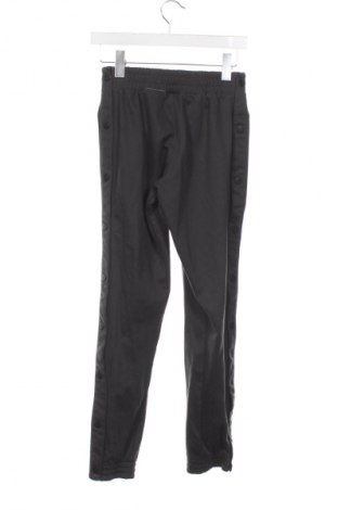 Pantaloni trening de femei Adidas Originals, Mărime XS, Culoare Gri, Preț 107,89 Lei