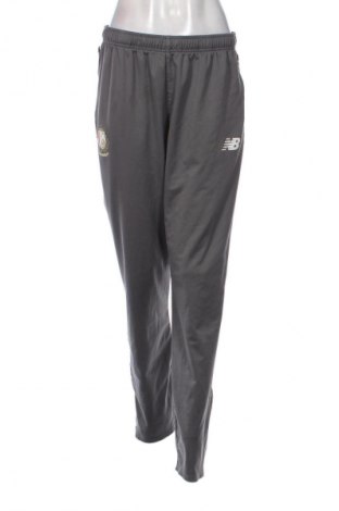Damen Sporthose New Balance, Größe XXL, Farbe Grau, Preis € 41,34