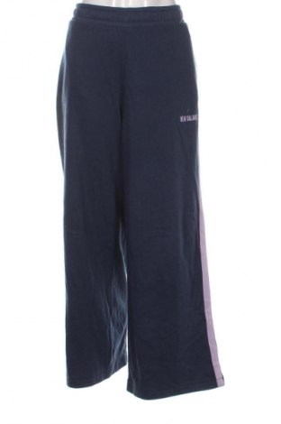 Dámské tepláky New Balance, Velikost L, Barva Modrá, Cena  659,00 Kč