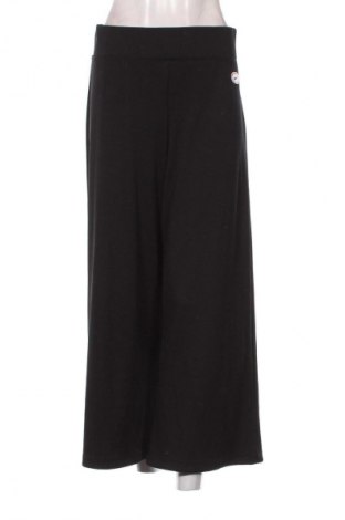 Damen Sporthose Nike, Größe M, Farbe Schwarz, Preis 28,99 €